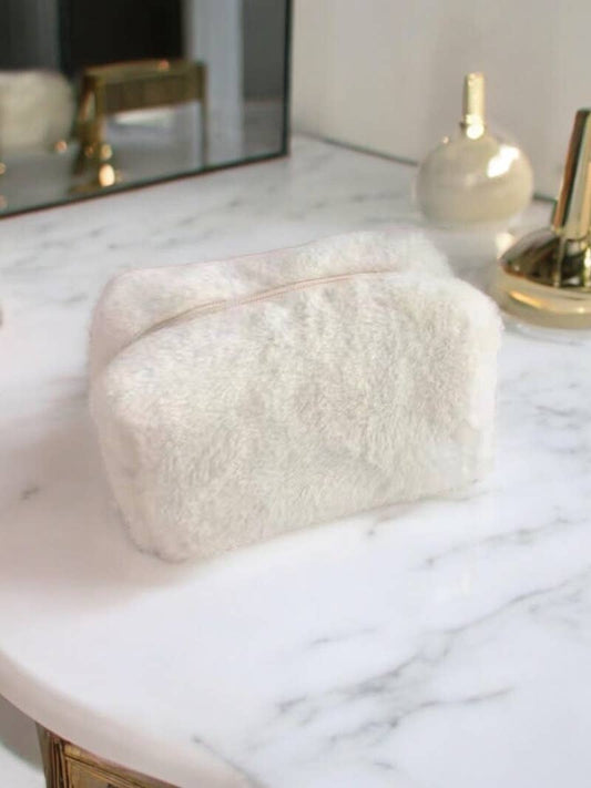 Trousse de maquillage fausse fourrure